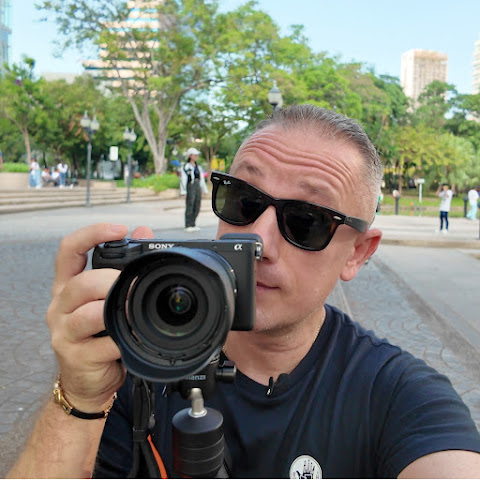 Arsen Abroad channel avatar