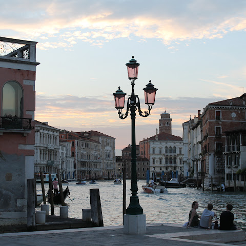Explore Italy and Beyond channel avatar