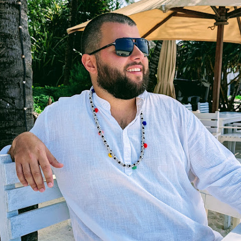RSquared Travel Rewards channel avatar